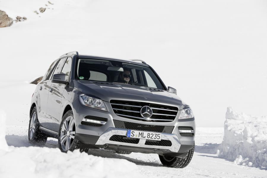  Mercedes-Benz ML350 4Matic 2012 года  (фото 17 из 26)